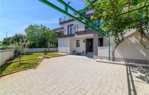 1 Bedroom Awesome Apartment In Rovinj