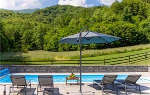 Cozy Home In Vitesinec With Sauna