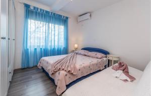 Amazing Apartment In Biograd Na Moru