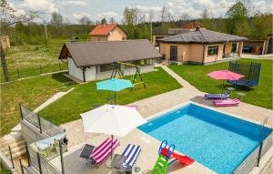 Stunning Home In Ornice