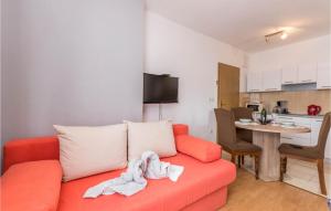 Cozy Apartment In Biograd Na Moru