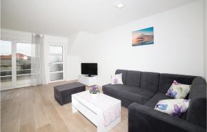 2 Bedroom Amazing Apartment In Trogir 