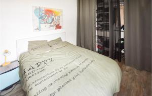 Maisons de vacances Stunning Home In Orange : photos des chambres