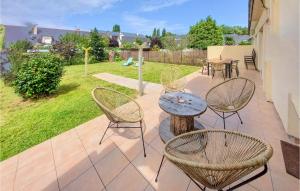 4 Bedroom Beautiful Home In Cancale