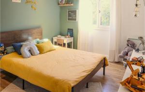 Maisons de vacances Nice Home In Pernes-Les-Fontaines : photos des chambres