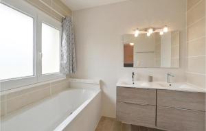 Appartements Cozy Apartment In Vallon Pont D-arc : photos des chambres