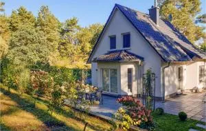 Stunning Home In Wittstock With Wifi - Groß Haßlow