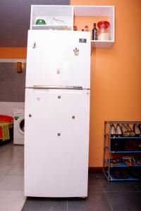 TASTEFULLY-FURNISHED MVULI STUDIo