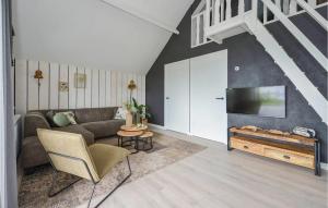 3 Bedroom Awesome Home In Kerkdriel