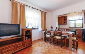 6 Bedroom Lovely Home In Sv, Filip I Jakov 