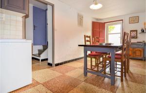 Lovely Home In Arles With Wifi