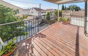 Cozy Apartment In Béziers With Wi-Fi