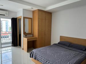 Santithum Studio Apartment