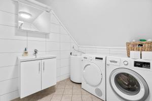 Experience Norways History I With Free Parking