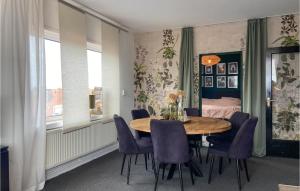 Gorgeous Apartment In Katwijk Aan Zee