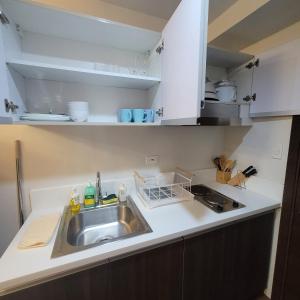 Air Residences - Pool View Balcony near Airport - 4576