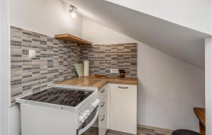 Cozy Apartment In Rijeka With Wi-Fi 