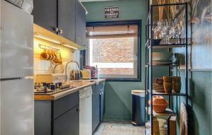 Gorgeous Apartment In Katwijk Aan Zee