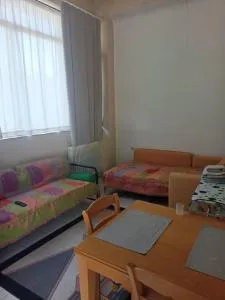 Γκαρσονιέρα κοντά στο πανεπιστήμιο, περ κόμβος ΤΕΙ - 科扎尼