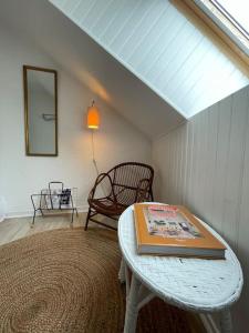 Maisons de vacances Maison de pecheurs a 100m de l-ocean! : photos des chambres