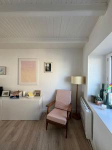 Maisons de vacances Maison de pecheurs a 100m de l-ocean! : photos des chambres