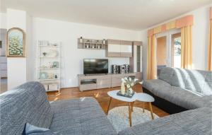 3 Bedroom Lovely Home In Savudrija