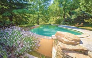 Maisons de vacances Lovely Home In Malaucene : photos des chambres