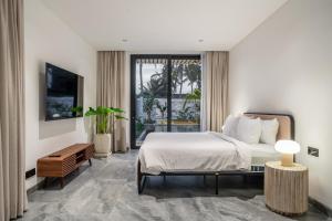 White Villa - Exclusive Modern Villa - Grand Living Space - Breathtaking Views