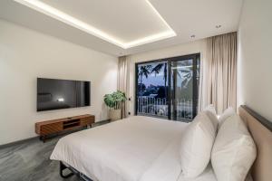 White Villa - Exclusive Modern Villa - Grand Living Space - Breathtaking Views