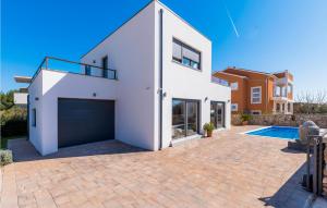 Pet Friendly Home In Srima With Wifi