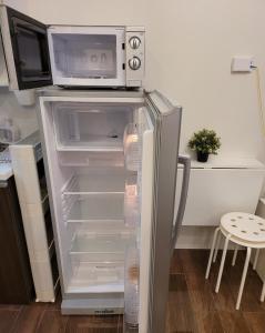 Air Residences - Balcony Pool View near Airport - 1721