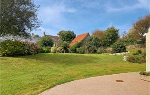 Pet Friendly Home In Omonville-La-Rogue