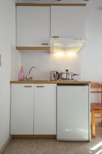 Panormos Hotel and Studios