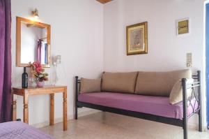 Panormos Hotel and Studios