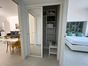 Chez Moira apartment with seaview