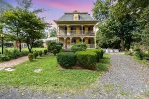 Fallen Tree Farm Bed and Breakfast - Drytown