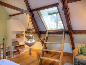 Dorothy Forster Court