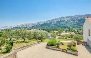 Cozy Apartment In Jurandvor With Wifi - Jurandvor