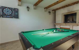 Lovely Home In Pridraga With House Sea View 