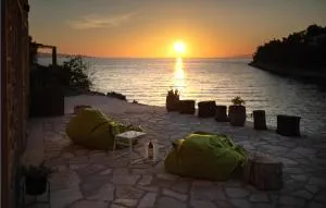 4 Bedroom Gorgeous Home In Korcula - Smokvica