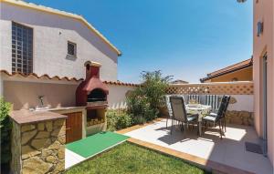 3 Bedroom Beautiful Home In Betiga 
