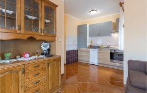 1 Bedroom Nice Apartment In Betiga 