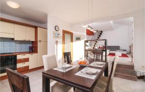 Nice Apartment In Ostrvica With Wifi 