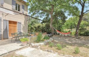 Awesome Home In Saint-Rémy-De-Provence