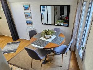 Maisons de vacances Maison de pecheur - 200m de la plage : photos des chambres