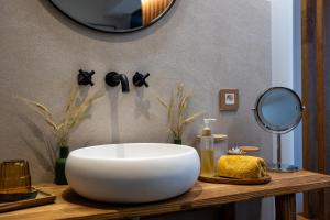 B&B / Chambres d'hotes chambre d-hote luxe vue mer boheme : photos des chambres