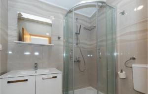 2 Bedroom Awesome Home In Peracko Blato