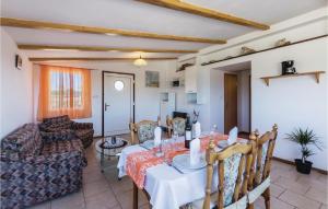 2 Bedroom Amazing Home In Vodnjan