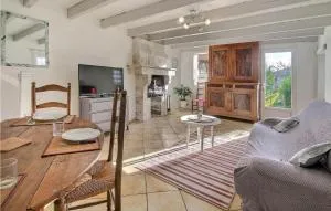 Stunning Home In Essouvert With Wi-Fi - Vervant