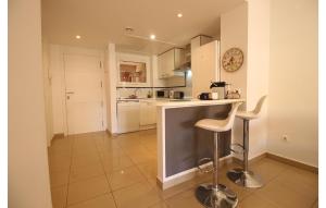 2 Bedroom Lovely Apartment In Orihuela